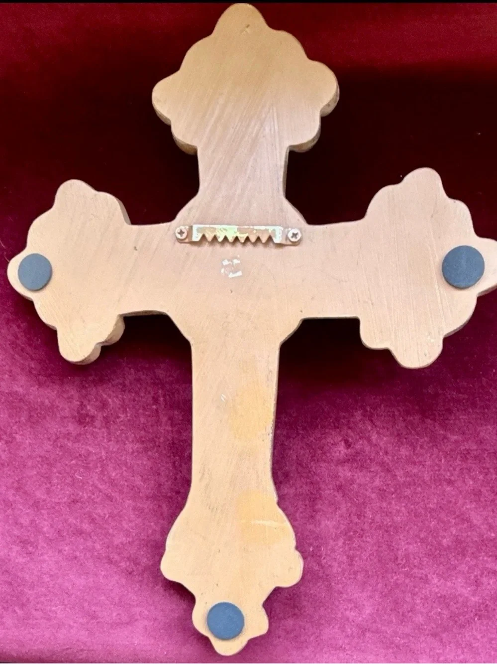 Vintage Ornate Medieval Style Wall Cross Hanging Decor Distressed Gold